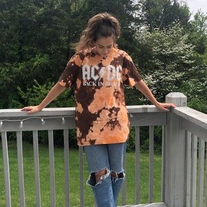 BLEACH DYED GRAPHIC TEES ✨